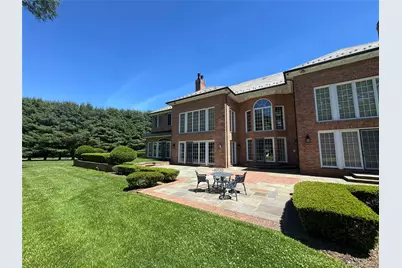 195 Feeks Lane, Locust Valley, NY 11560 - Photo 43