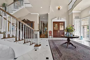 195 Feeks Ln, Locust Valley, NY 11560 - Photo 3