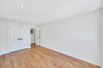 28 S Elm Street, Hicksville, NY 11801 - Photo 19