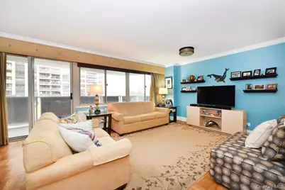 18-15 215 #2G, Bayside, NY 11360 - Photo 11