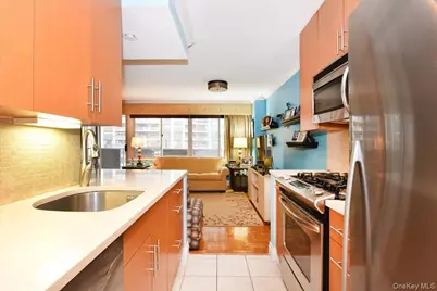 18-15 215 #2G, Bayside, NY 11360 - Photo 19