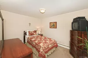 10 Ivy St, Farmingdale, NY 11735 - Photo 21