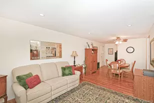 10 Ivy St, Farmingdale, NY 11735 - Photo 11