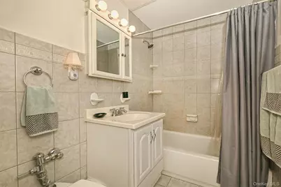 10 Ivy Street #1A, Farmingdale, NY 11735 - Photo 25