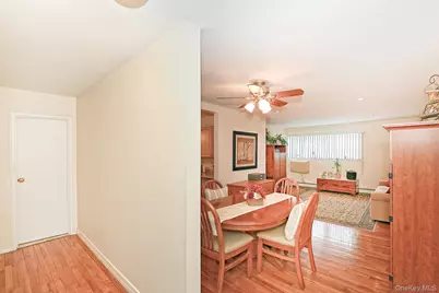 10 Ivy Street #1A, Farmingdale, NY 11735 - Photo 7