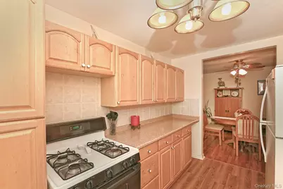 10 Ivy Street #1A, Farmingdale, NY 11735 - Photo 19