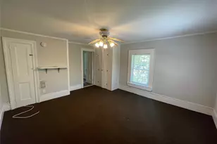 496 N Country Rd, Saint James, NY 11780 - Photo 13