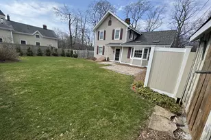 496 N Country Rd, Saint James, NY 11780 - Photo 17