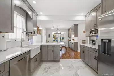 192 Broad Street, Williston Park, NY 11596 - Photo 17