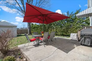 192 Broad St, Williston Park, NY 11596 - Photo 33