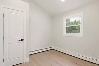 119 Catherine Street, East Northport, NY 11731 - Photo 25