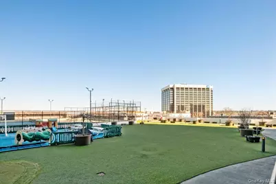 10 City Place #PH4F, White Plains, NY 10601 - Photo 33