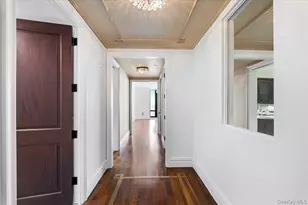 10 City Pl, White Plains, NY 10601 - Photo 5