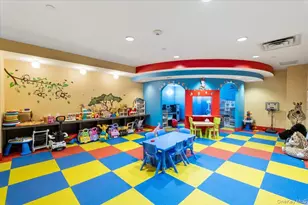 10 City Pl, White Plains, NY 10601 - Photo 27