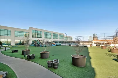 10 City Place #PH4F, White Plains, NY 10601 - Photo 35