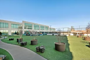 10 City Pl, White Plains, NY 10601 - Photo 35