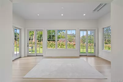 2 Pheasant Run, Great Neck, NY 11024 - Photo 13