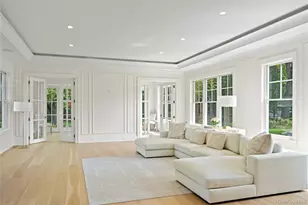 2 Pheasant Run, Great Neck, NY 11024 - Photo 11