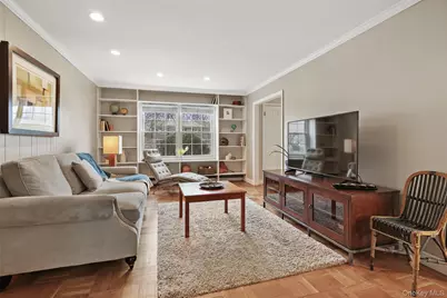 3594 Suncrest Avenue, Yorktown Heights, NY 10598 - Photo 25