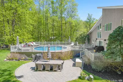 49 Chester Court, Cortlandt Manor, NY 10567 - Photo 5