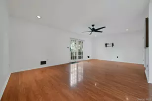 62 Somerset Dr, Suffern, NY 10901 - Photo 7