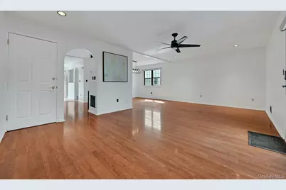 62 Somerset Drive, Suffern, NY 10901 - Photo 9