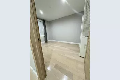 31-12 38th Avenue #3B, Long Island City, NY 11101 - Photo 5