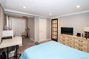 2022 Broadlawn Dr, Central Islip, NY 11722 - Photo 39