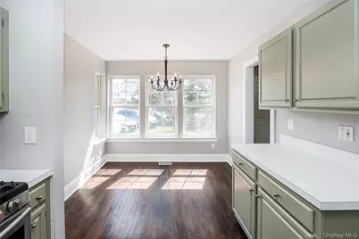 20-22 Broadlawn Drive, Central Islip, NY 11722 - Photo 29