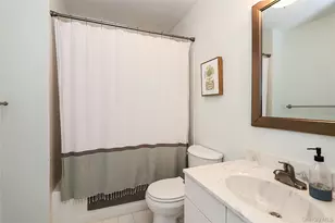 2022 Broadlawn Dr, Central Islip, NY 11722 - Photo 19