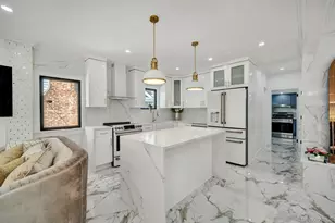 8525 151st St, Briarwood, NY 11432 - Photo 13