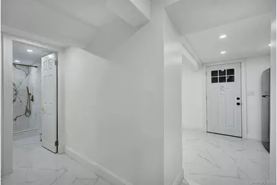 8525 151st Street, Briarwood, NY 11432 - Photo 31