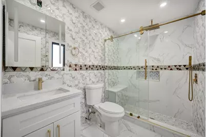 8525 151st Street, Briarwood, NY 11432 - Photo 15