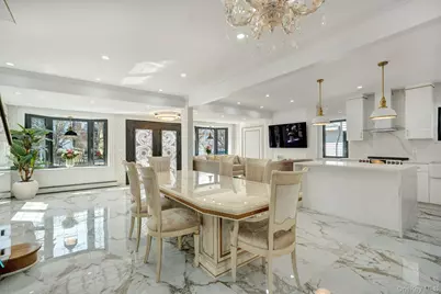 8525 151st Street, Briarwood, NY 11432 - Photo 9