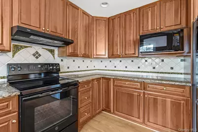 40 Valley Pond Road, Katonah, NY 10536 - Photo 7