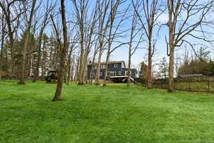 40 Valley Pond Rd, Katonah, NY 10536 - Photo 31