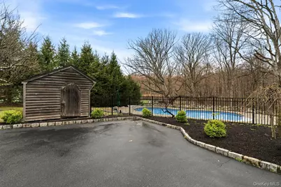40 Valley Pond Road, Katonah, NY 10536 - Photo 37