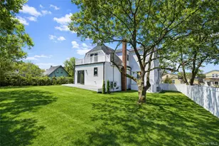 8 Hunt Ave, Yonkers, NY 10710 - Photo 29