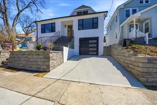 8 Hunt Ave, Yonkers, NY 10710 - Photo 3