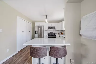 [Address not provided], North Babylon, NY 11703 - Photo 19