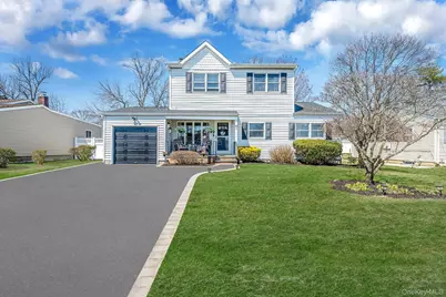 [Address not provided], North Babylon, NY 11703 - Photo 1