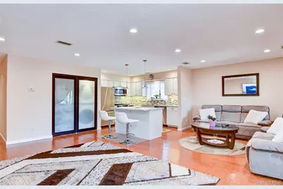 51 Omni Parc Drive, Nanuet, NY 10954 - Photo 9