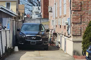 61-16 161st St, Flushing, NY 11365 - Photo 3