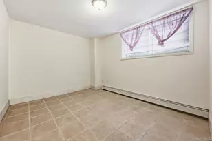 61-16 161st St, Flushing, NY 11365 - Photo 19