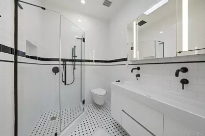 195 Rutland Road, Brooklyn, NY 11225 - Photo 7