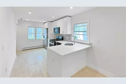 224 Windsor Parkway, Hempstead, NY 11550 - Photo 15