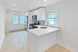 224 Windsor Pkwy, Hempstead, NY 11550 - Photo 15