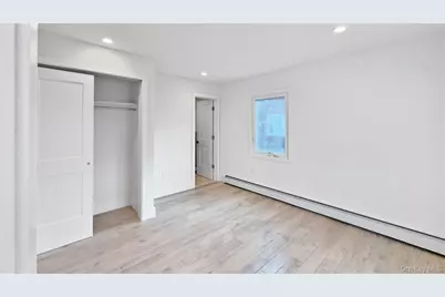 224 Windsor Parkway, Hempstead, NY 11550 - Photo 19