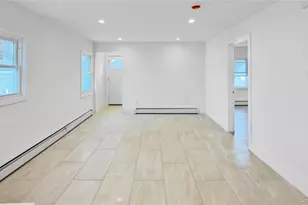 224 Windsor Pkwy, Hempstead, NY 11550 - Photo 23