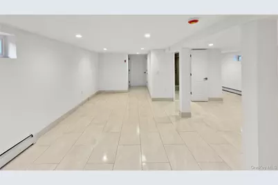 224 Windsor Parkway, Hempstead, NY 11550 - Photo 31